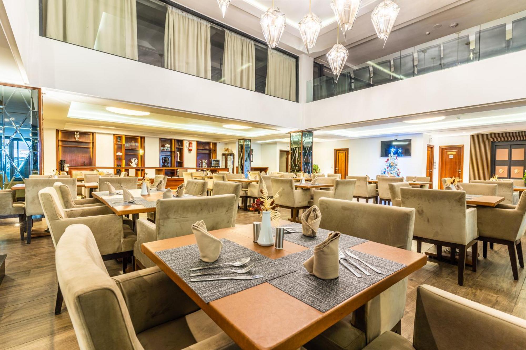 One Hotel الدار البيضاء المظهر الخارجي الصورة The restaurant