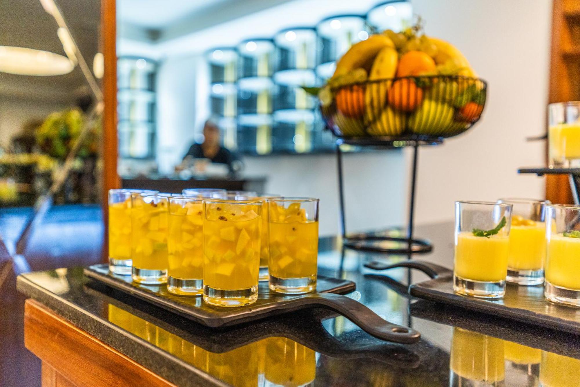 One Hotel الدار البيضاء المظهر الخارجي الصورة A mango lassi